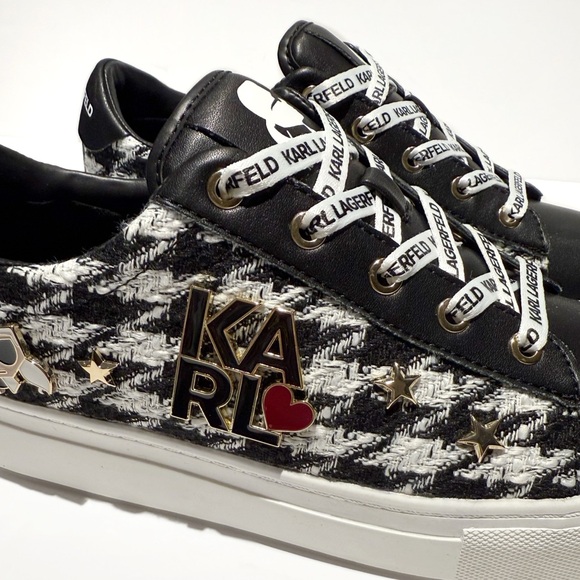 KARL LAGERFELD PARIS Cammy Charm Platform
Sneakers NWT - Picture 3 of 13